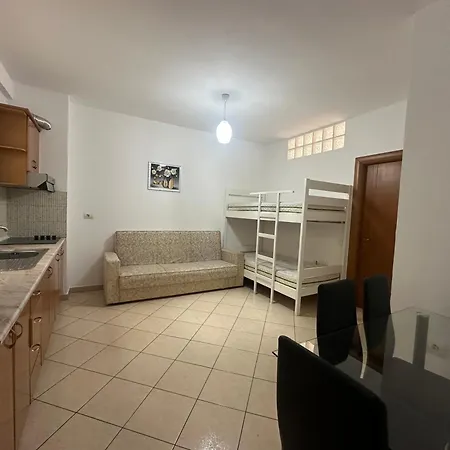 Apartment Downtown 2 Vlore
